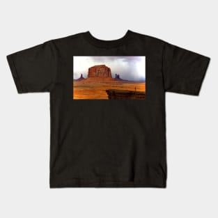 Monument Valley Kids T-Shirt